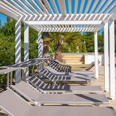 וילה Crigiada Luxury Pool *