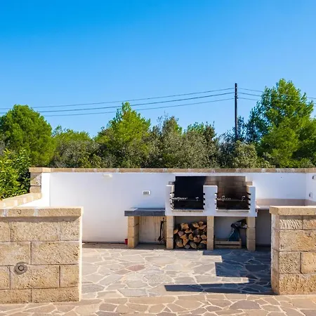 Crigiada Luxury Pool Villa Lido Marini