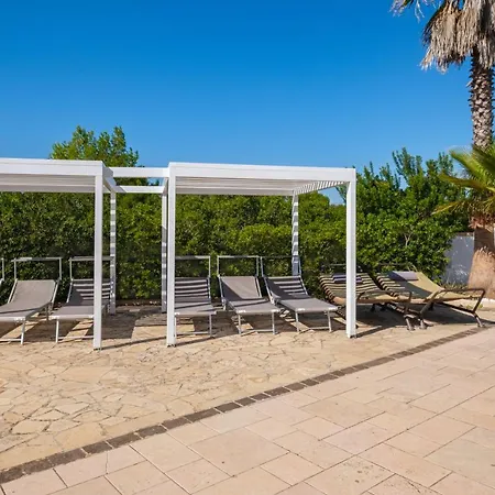 Crigiada Luxury Pool Villa Lido Marini